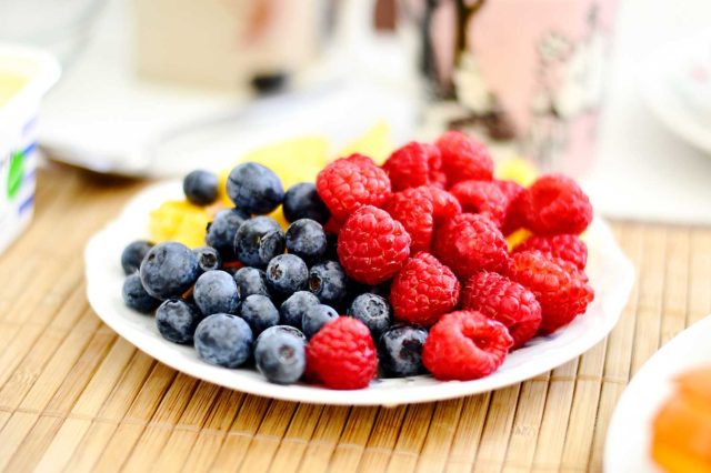 bowl of blueberries and raspberries